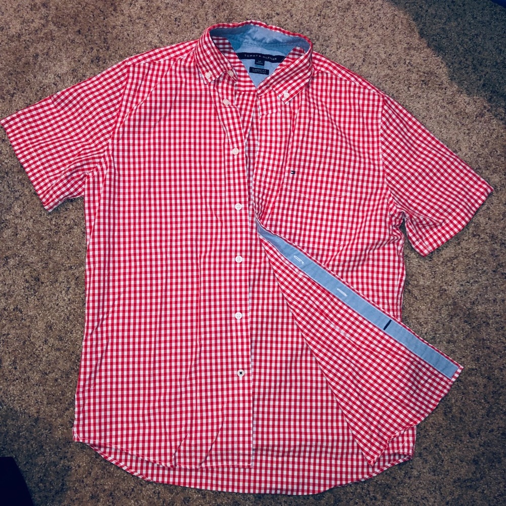 Tommy Hilfiger collard red plaid shirt